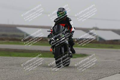 media/Nov-29-2025-TrackDaz (Sat) [[10ae2d9bce]]/C Group/Session 4 (Wheelie Bump)/